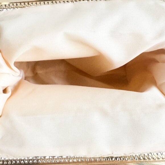 Vintage Gold Tone Mesh Snakehead Clasp Little evening Purse - Picture 7 of 7